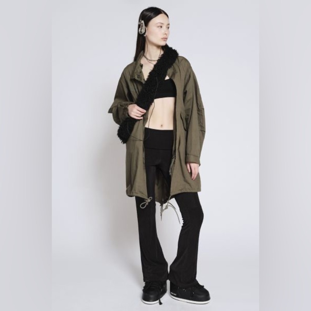 Urban Outfitters Dani Foldover Flare Pant, Black, Size S